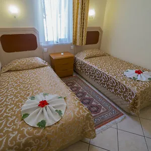 Otel Arya Apart, İçmeler